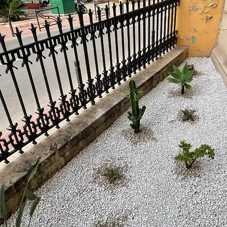 Apartment Maisonnette Bas Suquet, Proche Et Palais